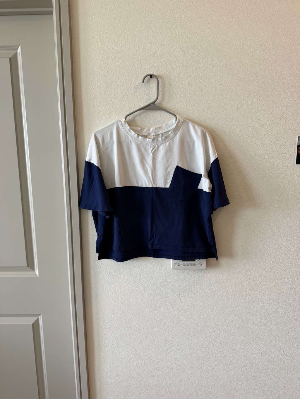 Colorblock Navy And White Crop Tee